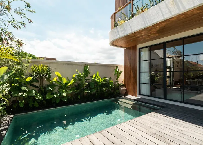 Ben's 1 By Alfred In Bali Kerobokan